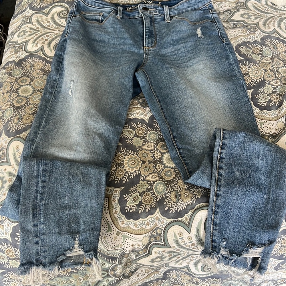 Skinny Jeans- ankle with fringe